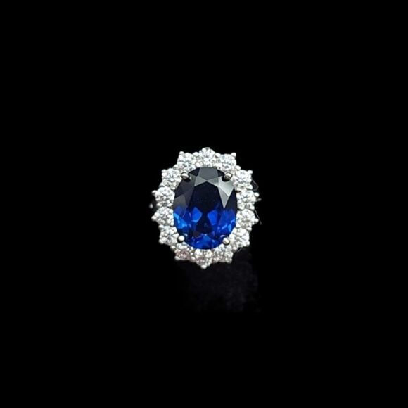 2.68 Carat Swiss Sapphire Sterling Silver  ring - Picture 1 of 11